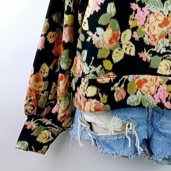 Loft SZ M Floral Puff Sleeve Sweatshirt Black - Picture 3 of 7